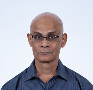 Vivian Pimenta - Faculty